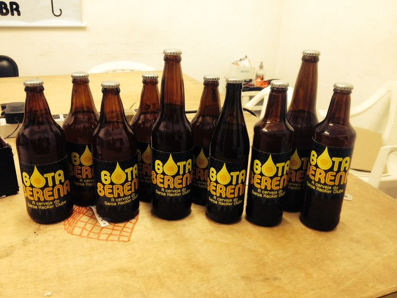 Arquivo:Cerveja Engarrafada 1.jpg