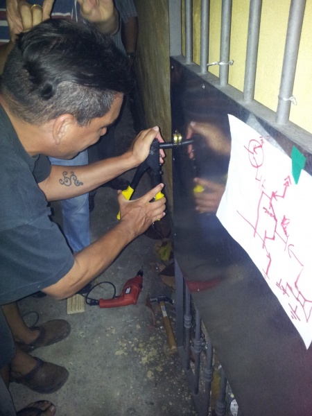Arquivo:RebiteSolido.jpg